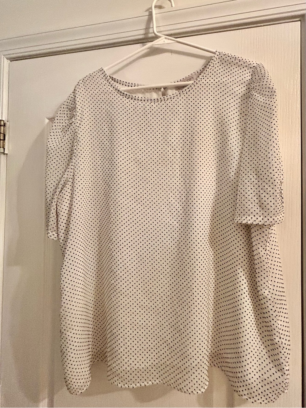 Loft Women's White Polka Dot Short Sleeve Blouse
